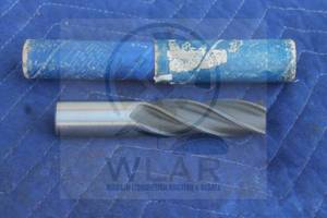 lot 133 image: HSS 4 FLUTE 1 DIAM&nbsp END MILL&nbsp 5 34 LONG&nbsp