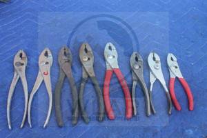 lot 167 image: 8 PAIR OF CHANNEL LOCKING PLIERS 6 TO 8&nbsp