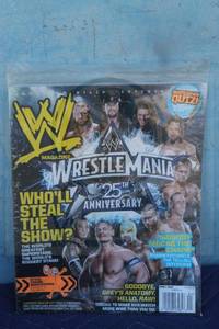 lot 177 image: WWE WRESTLE MANIA 2009 25TH ANNIVERSARY MAGAZINE&nbsp