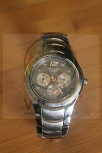 lot 42 image: REDLINE CASIO WR100M STAINLESS STEEL CHROME BAND&nbsp WATER RESISTANT MEN WRIST WATCH RL300  SEE PICS&nbsp