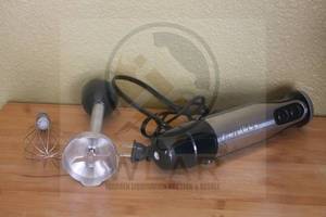 lot 46 image: BONSENKITCHEN HAND BLENDER HB005-A WITH ACCESSORIES&nbsp