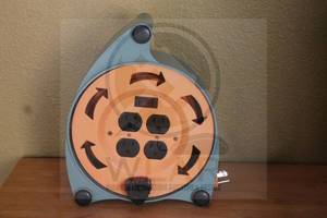 lot 68 image: HDX&nbsp 20FT RETRACTABLE&nbsp EXTENSION CORD REEL&nbsp WITH 4-OUTLETS, 830624&nbsp