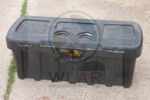 lot 124 image: CONTICO XTREME TUFF PORTABLE 20.5 GALLON PRO TUFFBIN WITH KEY  SEE PICS&nbsp