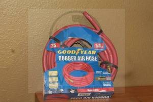lot 150 image: GOODYEAR 25FT RUBBER AIR HOSE&nbsp