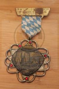 lot 177 image: GERMAN 1977 WANDERCLUB GELDERSHEIM 6TH INTERNATIONALE VOLSWANDERUNG COMMEMORATIVE&nbsp KERNKRAFTWERK&nbsp GRAFENRHEINFELD NUCLEAR POWER PLANT MEDAL PIN&nbsp
