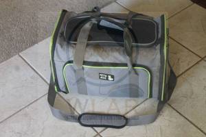 lot 186 image: PET - GO 2 TRAVEL PET CARRIER WITH MESH VENTILATION&nbsp , 17 LX 14 W