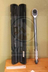lot 218 image: PITTSBURGH PRO TORQUE WRENCH 63882 WITH STORAGE CASE&nbsp