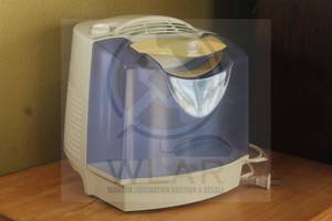 lot 225 image: CARE FREE HUNTER HUMIDIFIER PLUS&nbsp