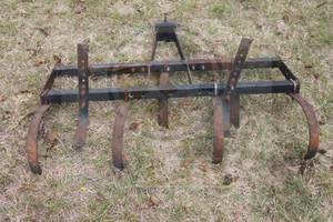 lot 235 image: CHISEL PLOW FARM IMPLEMENT TILLAGE TOOL  SEE PICS&nbsp