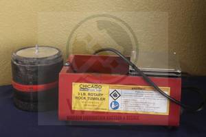 lot 247 image: CHICAGO ELECTRIC POWER TOOL 3LB ROTARY ROCK TUMBLER WITH LIDDED CONTAINER TUMBLER 67631&nbsp