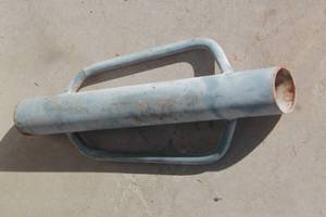 lot 303 image: MANUAL FENCE POST DRIVER&nbsp