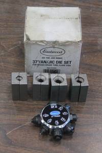 lot 23 image: EASTWOOD 37 DEGREE ANJIC DIE SET 30005 IN ORIGINAL BOX&nbsp