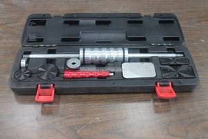 lot 25 image: KAUPLUS COLD GLUE DENT REMOVER ROLLER WITH CASE&nbsp