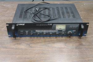 lot 52 image: PYLE 70V PA AMPLIFIER WITH MIC TALKOVER PT-610