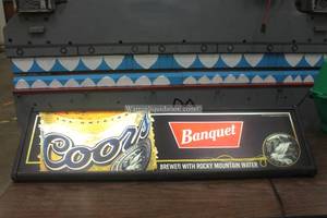 lot 63 image: 2005 COORS BANQUET&nbsp DOUBLE-SIDED LIGHTED&nbsp BEER&nbsp SIGN , 41&nbsp