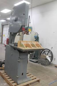 lot 70 image: UPDATE WOOD TABLE SAW JIG NOT INCLUDED CRESCENT MACHINE CO VERTICAL&nbsp BAND SAW&nbsp WITH MORSE QUICK SILVER&nbsp BANDSAW BLADE&nbsp