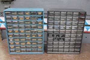 lot 101 image: TOTAL OF&nbsp 2 -&nbsp METAL&nbsp DRAWER&nbsp ,&nbsp BLUE GREY&nbsp METAL&nbsp 60- SLOT&nbsp DRAWERS&nbsp &nbsp14 12W X 6 12 X 18H  SOME DRAWERS MISSING&nbsp  SEE PICS&nbsp