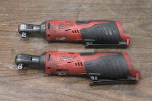 lot 110 image: TOTAL OF 2 - 38 RATCHETS 2457-20&nbsp  NO BATTERIES&nbsp