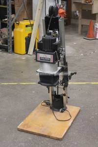 lot 116 image: OMEGA D2 HEAVY DUTY ENLARGER&nbsp DARKROOM EQUIPMENT&nbsp
