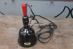 lot 123 image: YANKEE PHOTO SAFE LIGHT SL-2&nbsp