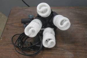 lot 149 image: LINCO FLORA&nbsp 4- FLUORESCENT PHOTOGRAPHY LIGHTING KITS&nbsp
