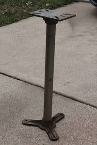 lot 5 image: BENCH&nbsp GRINDER MOUNT&nbsp PEDESTAL STAND&nbsp 32H&nbsp