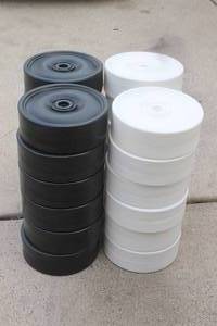lot 18 image: MEGA CHESS GIANT 24 PC BLACK &amp WHITE 10 CHECKER ALL -WEATHER&nbsp PIECES&nbsp
