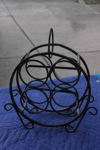 lot 58 image: VINTAGE WROUGHT IRON&nbsp 5&nbsp WINE BOTTLE RACK&nbsp&nbsp