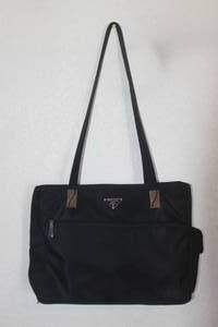 lot 78 image: PRADA MILANO LARGE NYLON SHOULDER BLACK TOTE&nbsp BAG 14W&nbsp