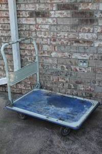 lot 118 image: ULINE HANDI MOVER FOLDING PLATFORM PUSH CART H-180&nbsp ON WHEELS , 600LB CAPACITY&nbsp