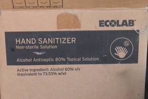lot 154 image: TOTAL OF 4 ECOLAB 1 GALLON HAND SANITIZERS 600272 , IN ORIGINAL BOX&nbsp