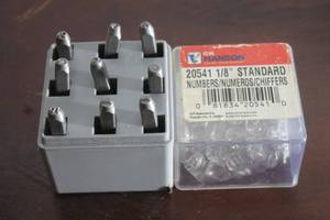 lot 174 image: C,H, HANSON 20541&nbsp 18 STANDARD NUMBERS STEEL STAMPS , IN ORIGINAL CASE&nbsp