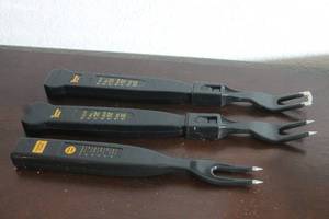 lot 176 image: TOTAL OF 3 TRUE COOKS LLC THERMO FORKS&nbsp