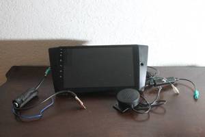 lot 200 image: EONON BMW Q65PRO-VF0075 CAR STEREO