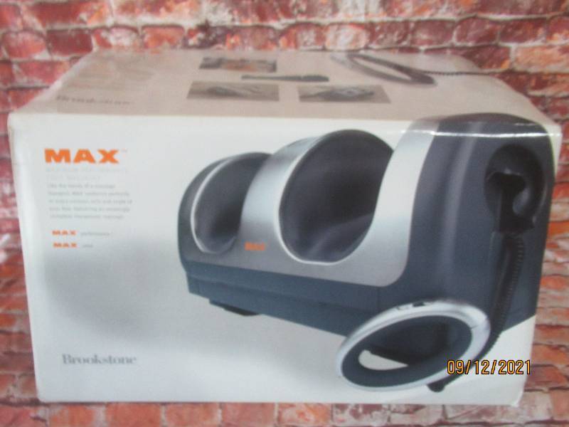 BROOKSTONE MAX PERFORMANCE FOOT MASSAGER 425199 W.L.A.R BURLESON