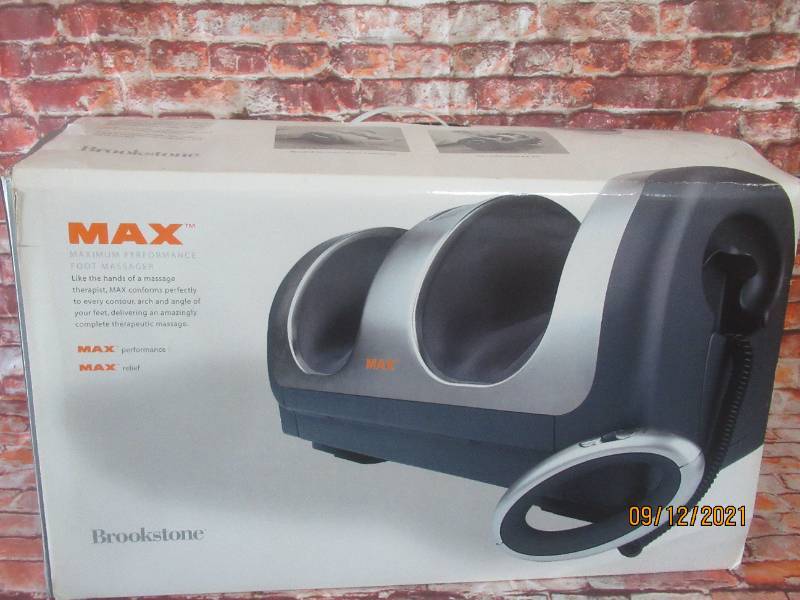 BROOKSTONE MAX PERFORMANCE FOOT MASSAGER 425199 W.L.A.R BURLESON