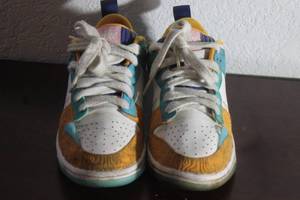 lot 32 image: WOMENS NIKE DUNK LOW DISRUPT 2 SERENA WILLIAMS DESIGN CREW  CLEAR JADE SUNDIAL  DX4220-100 , SIZE 6&nbsp