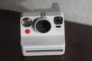 lot 90 image: POLAROID NOW&nbsp 35-40MM AUTO FOCUS PRD009027 INSTANT CAMERA&nbsp