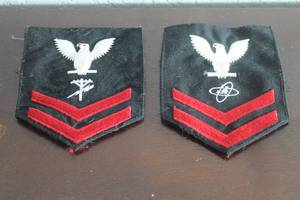 lot 95 image: TOTAL OF 2 - PETTY OFFICER FIRST CLASS U.S NAVY CONSTRUCTION ELECTRICIAN  ELECTRONICS TECHNICIAN PATCHES , 5 12&nbsp