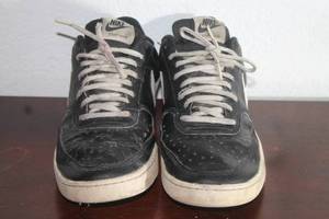 lot 54 image: NIKE COURT VISION LOW TOP&nbsp CD5463-001 BLACK &amp WHITE MEN SHOES , SIZE 9&nbsp