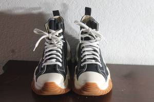 lot 65 image: CONVERSE CHUCK TAYLOR 1715456 UNISEX RUN STAR MOTION HIGH TOP PLATFORM GUM HONEY SHOES , SIZE MEN 8.5  WOMEN 10&nbsp