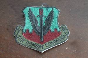 lot 110 image: UNITED STATES AIR FORCE AIR COMBAT COMMAND ( ACC) PATCH , 3&nbsp