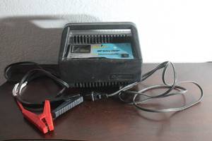 lot 120 image: SCHMACHER SHIP N SHORE 10 AMP BATTERY CHARGER , SS-51A-PE&nbsp