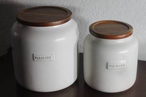 lot 122 image: TOTAL OF 2 HEARTH &amp HAND&nbsp MAGNOLIA STONEWARE CANISTERS WITH WOOD LIDS  ( SUGAR 4LB  FLOUR 5LB )
