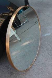 lot 151 image: GOLD TRIM ROUND 30 DIAMETER WALL MIRROR  SEE PICS&nbsp