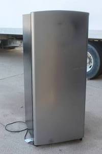 lot 159 image: HISENSE 6.3 CU.FT&nbsp SINDLE DOOR REFRIGERATOR&nbsp , RR633D6ABE&nbsp