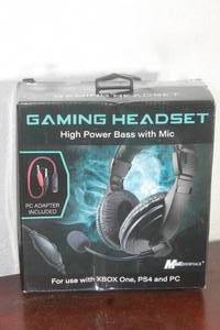 lot 197 image: MOBILESSENTIALS GAMING HEADSET IN ORIGINAL&nbsp BOX&nbsp