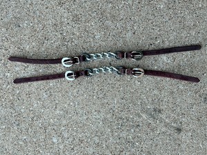 lot 174 image: TOTAL OF 2 LEATHER&nbsp ENDS DOUBLE FLAT LINK CHAIN CURB STRAPS&nbsp WESTERN HORSE TACK&nbsp