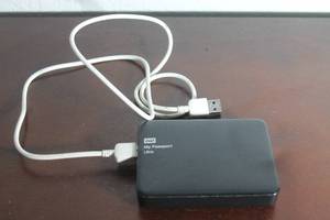 lot 39 image: WESTERN DIGITAL MY PASSPORT ULTRA PORTABLE EXTERNAL HARD DRIVE , WDBMWV0020BBK-05&nbsp