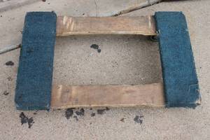 lot 114 image: HEAVY DUTY 4-WHEEL&nbsp FURNITURE DOLLY&nbsp 30 L X 18W&nbsp